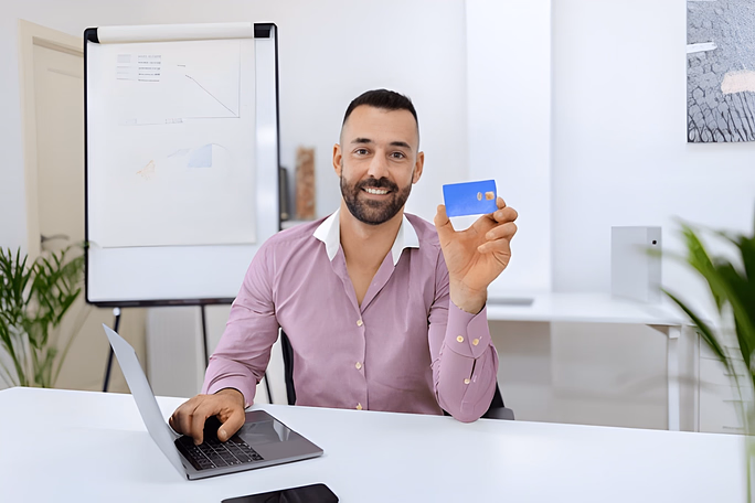 Merchant services advisor consulting on efficient and secure merchant services